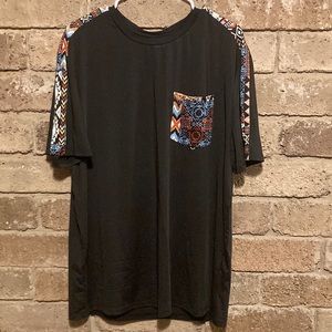 Pocket tee. Tribal pattern. Breathable fabric